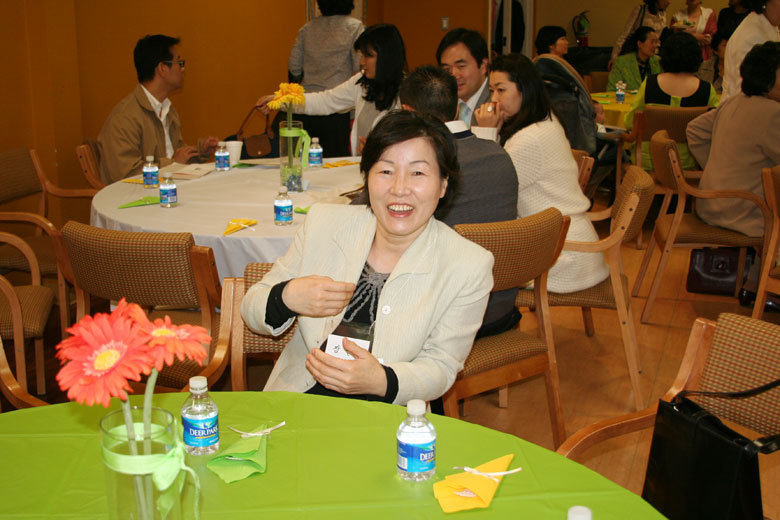 041209-easter (21).jpg